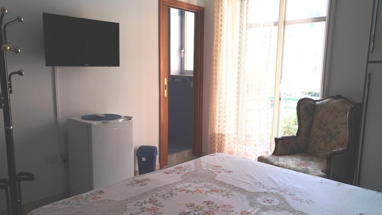 B&B Belli Di Nonna Salerno Exterior foto